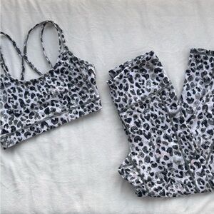 GAIAM Leopard Print Athleisure Set